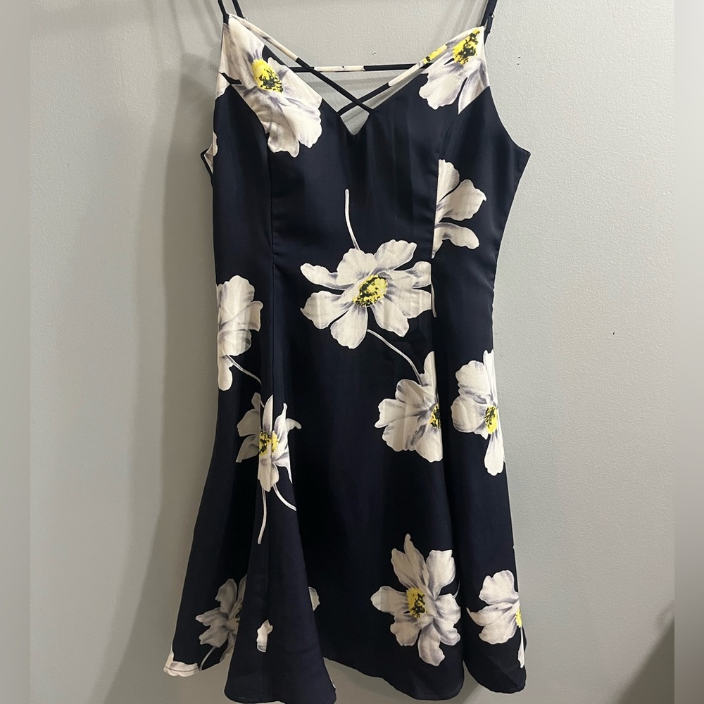Navy blue floral dress✨
